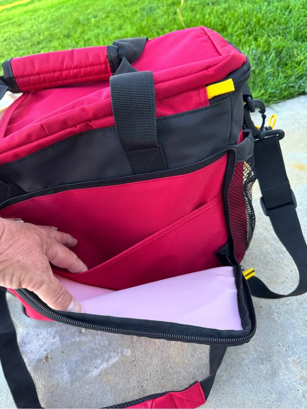 Mountainsmith Red K9 Cube with Front & Back Pocket